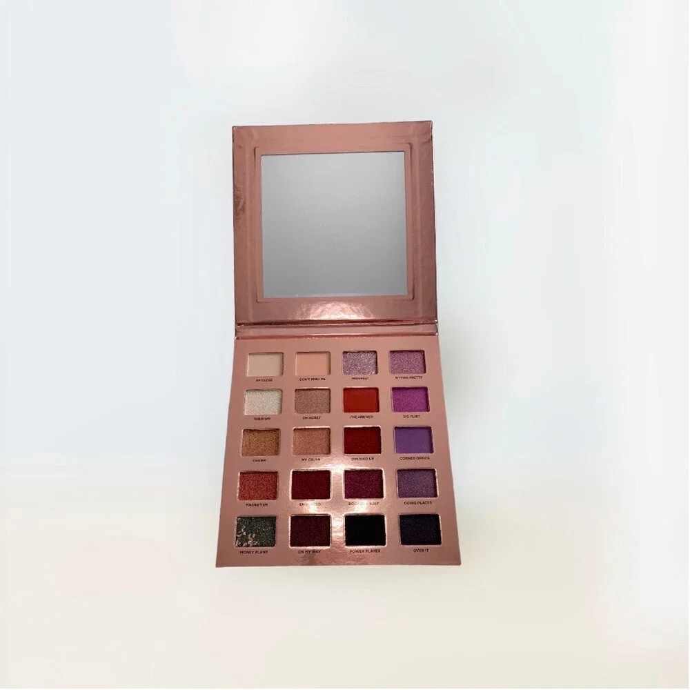 ICONIC London‎ Desk to Dance Eyeshadow Palette Makeup Women’s Beauty Metallic